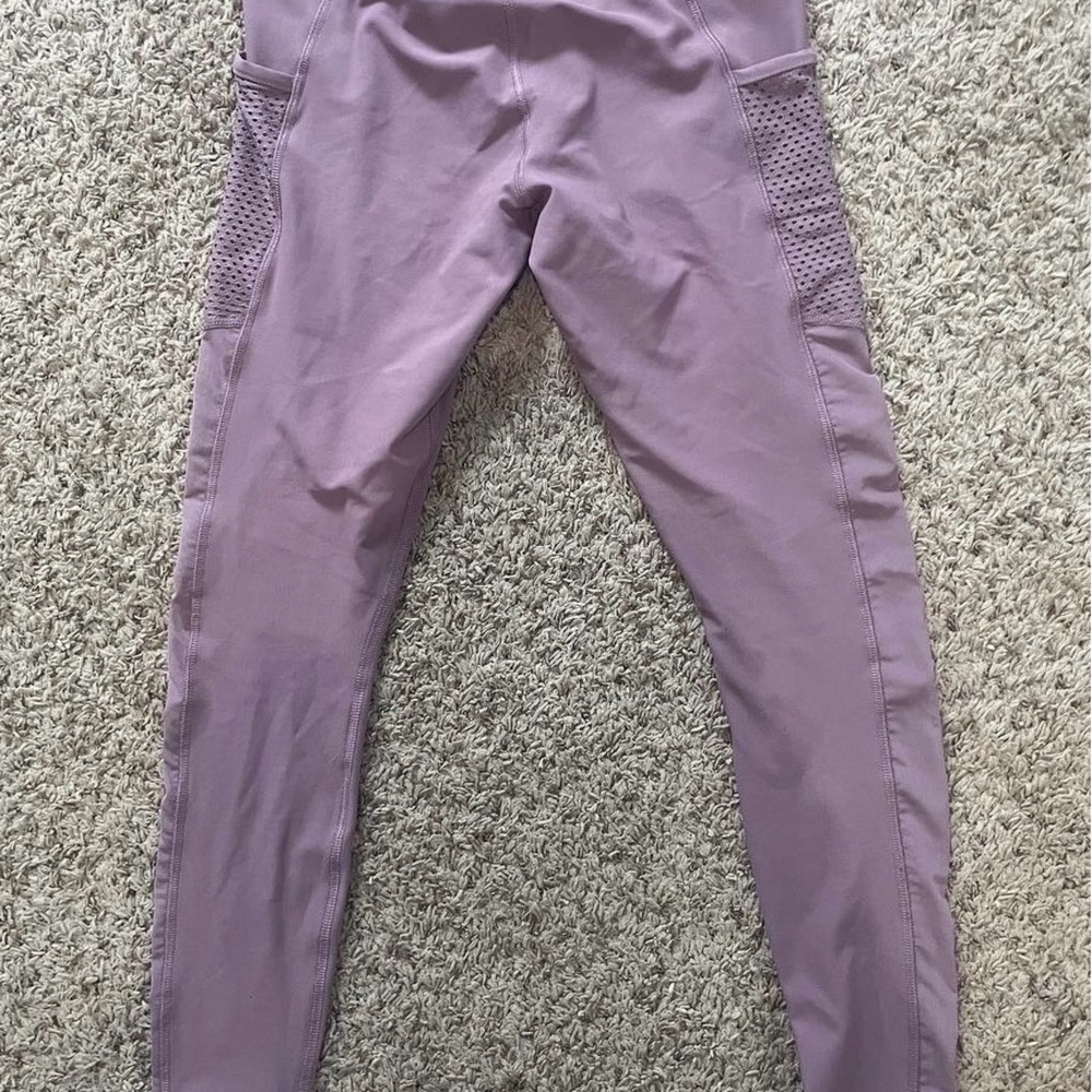 Lavender 💜 pants with mesh pockets